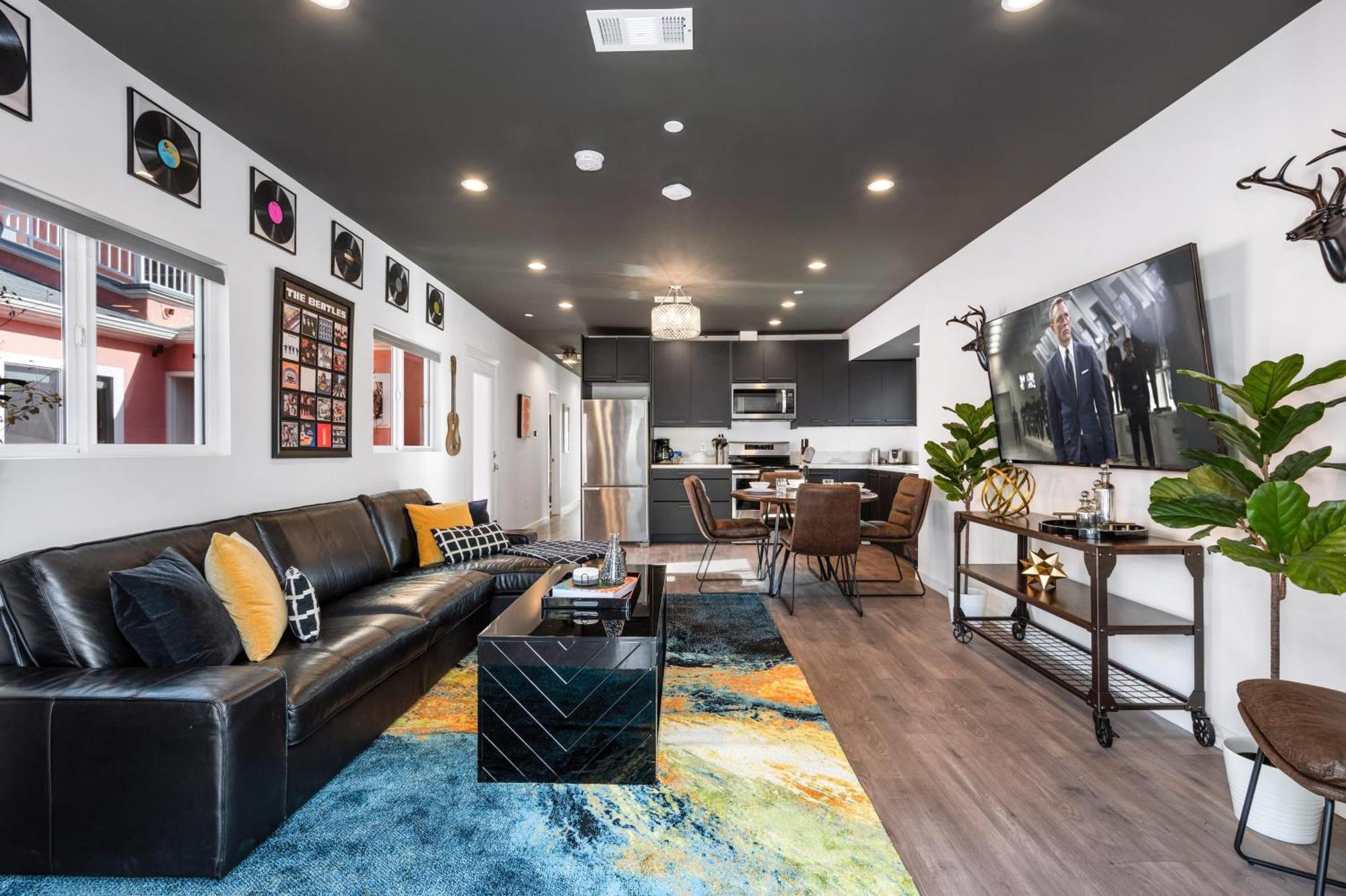 Rock N Roll By Avantstay Vibey Hollywood Retreat Steps To Attractions Los Angeles Exteriér fotografie